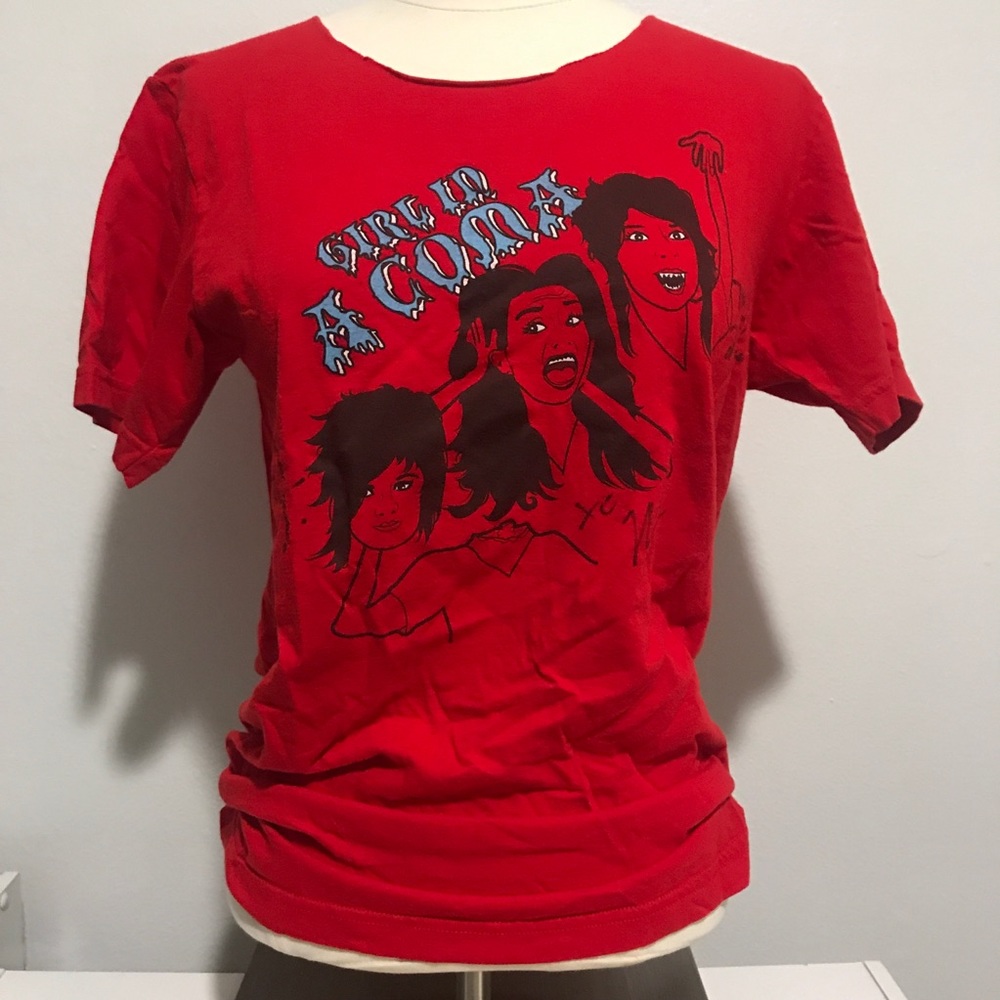 GIRL IN A COMA autographed band t-shirt